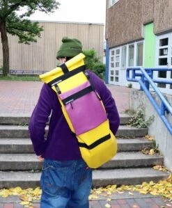 Brettretter Skateboard Crossbag 2.0 Gelb / Lila 9 Brettretter Skateboard Crossbag 2.0 Gelb / Lila -Skateshop24 Skateboard Brettretter skateboard rucksack yellow 03 1280x1280