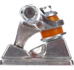 Independent Achse Stage 11 Standard Silver Polished 215 -Skateshop24 Skateboard Independent Achsen 215 Stage 11 silver Closeup1 jpg YOrI 1280x1280